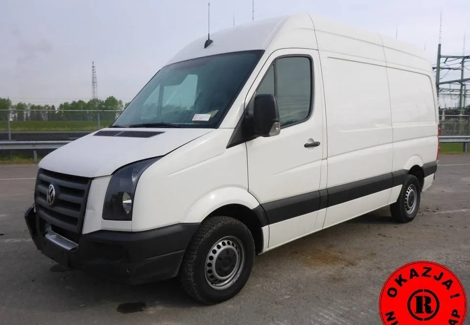 Blaszak VOLKSWAGEN CRAFTER 2,5 TDI 2011 105000 km paka 3,3m