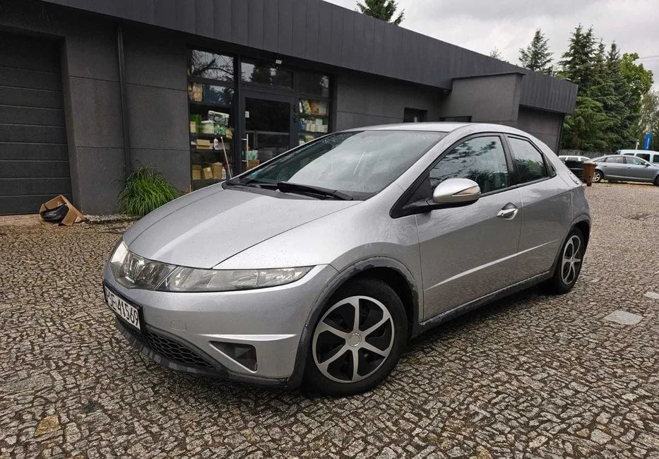 HONDA Civic * 1.8 benzyna + nowy LPG * 2006r