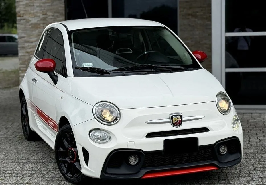 Abarth 595 1.4 T-Jet 145KM MTA * Navi * Led * Zadbany * Alu *