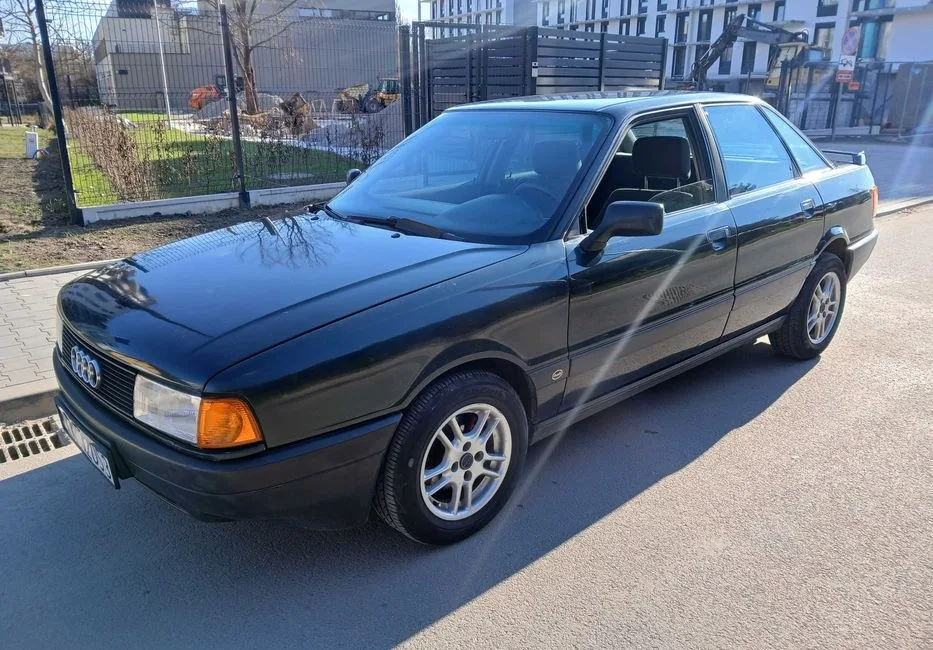AUDI 80-B3-1,8 Sedan