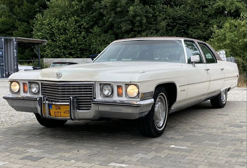 Cadillac Fleetwood Brougham 1972r. 7700 V8 300KM automat, zabytek