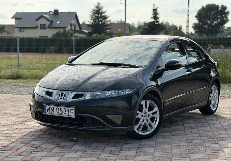 Honda Civic UFO 1.8 i-VTEC • 2009 • Salon Polska • Przebieg 190tys • Alufelgi 17 • Okazja
