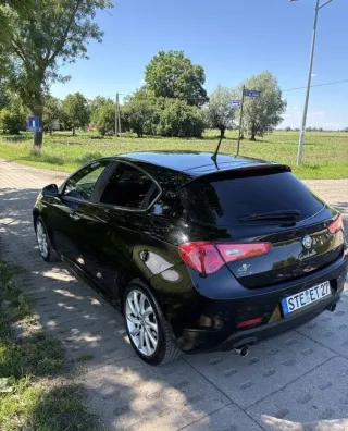 Alfa Romeo Giulietta Sportiva 2.0 JTDm 170 KM | 2012 — zdjęcie 5