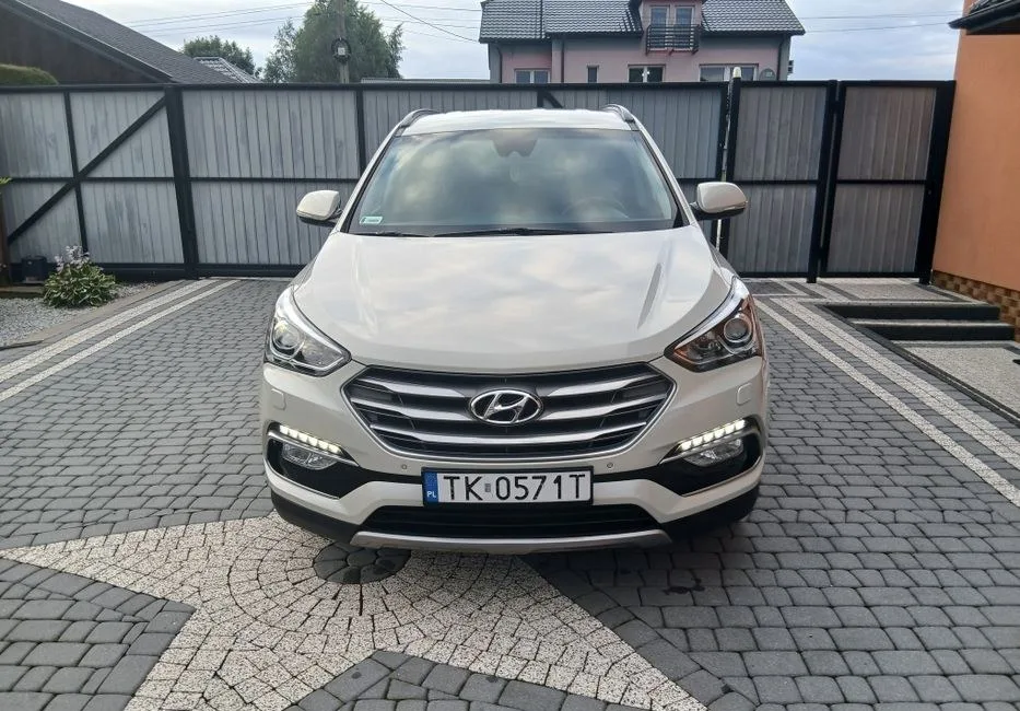 Hyundai Santa Fe 2017 rok 98tys jak nowy