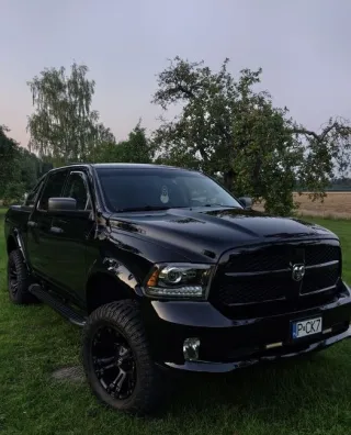 Dodge Ram 1500 2014r 8hp lift 6 cali lpg 4x4 — photo 2