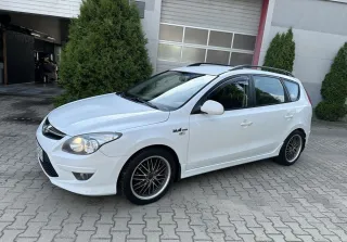 1.6CRDi 128KM Kombi HAK Klima Zadbany Zarejestrowany — photo 5