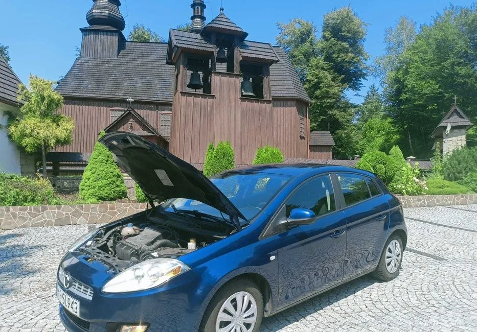 Fiat Bravo-1,4-GAZ-2011 ROK -GRUDZIEN-Zwykły prosty silnik 90 KM-Jazda za grosze dzieki LPG