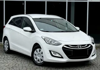 Hyundai I30 1.6 CRDi 110KM * Klimatronik * 2x PDC * Grzane Fotele * Led — photo 2