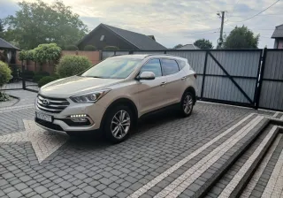 Hyundai Santa Fe 2017 rok 98tys jak nowy — zdjęcie 8