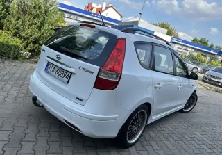 1.6CRDi 128KM Kombi HAK Klima Zadbany Zarejestrowany — photo 4